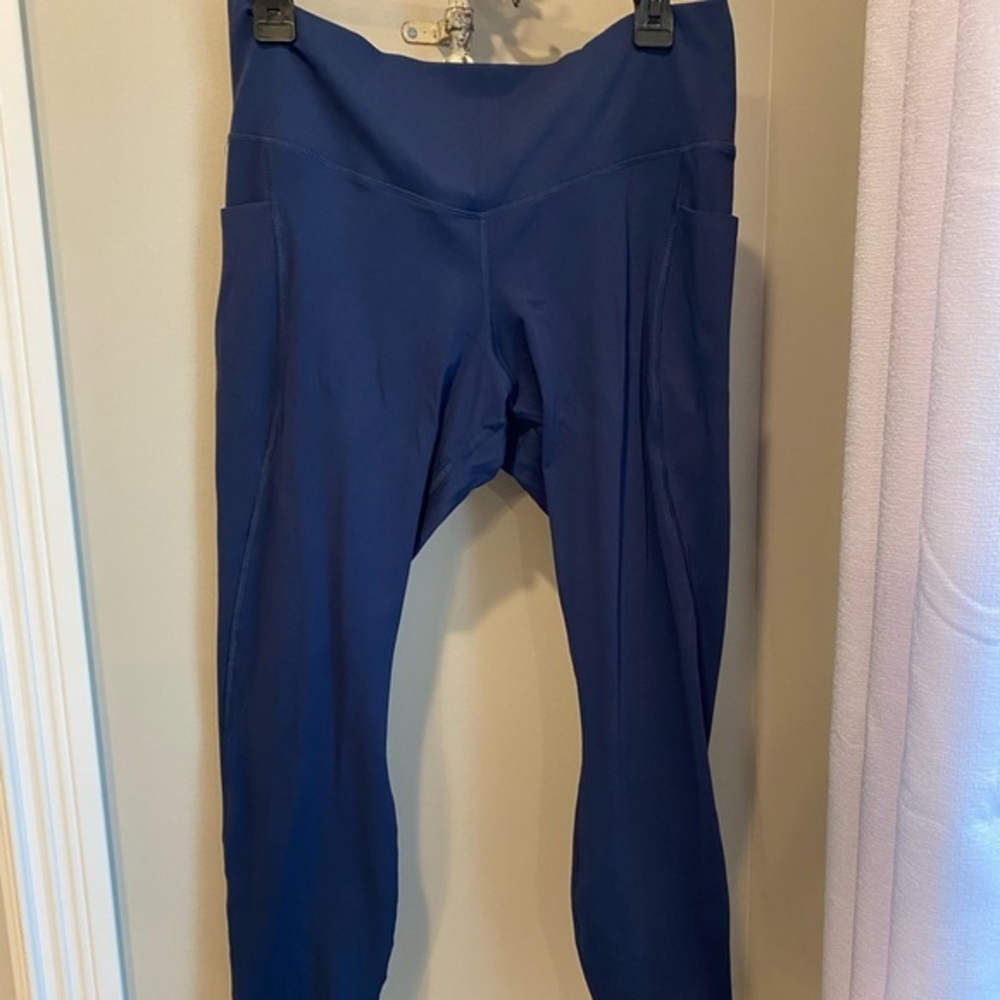 Member’s Mark Navy Blue Athletic Leggings